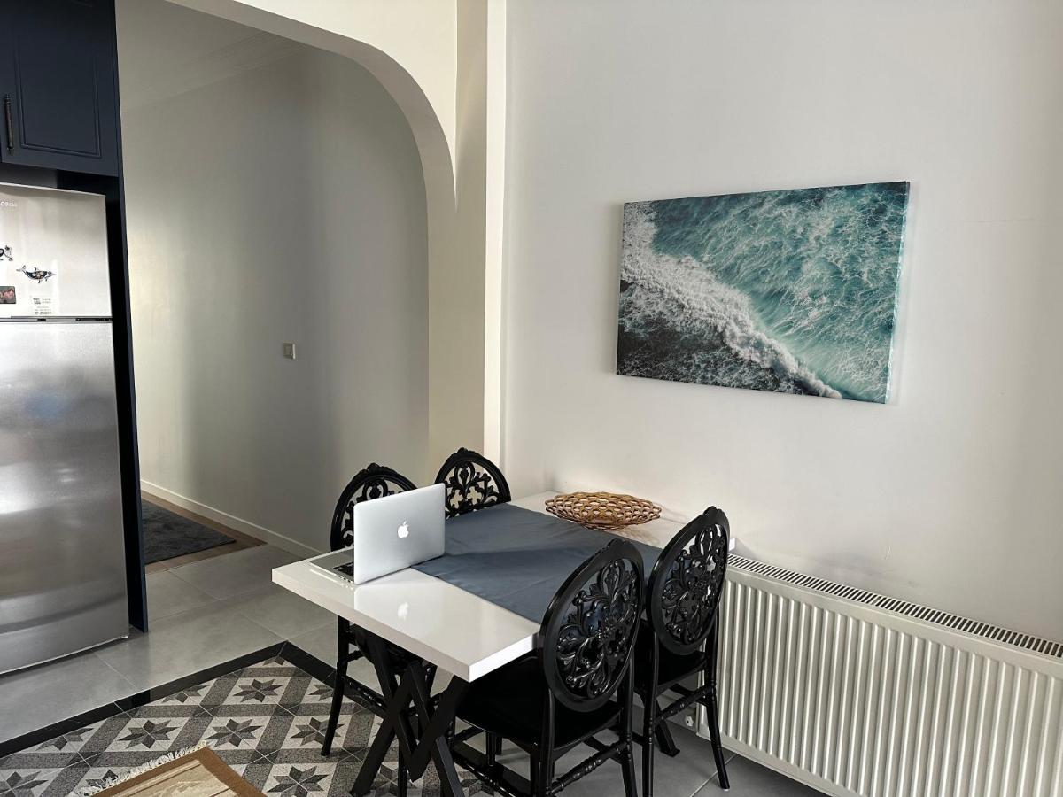 Center Of In Besiktas 2 1 With 2 Bathroom And 3 Air Conditioner * İstanbul