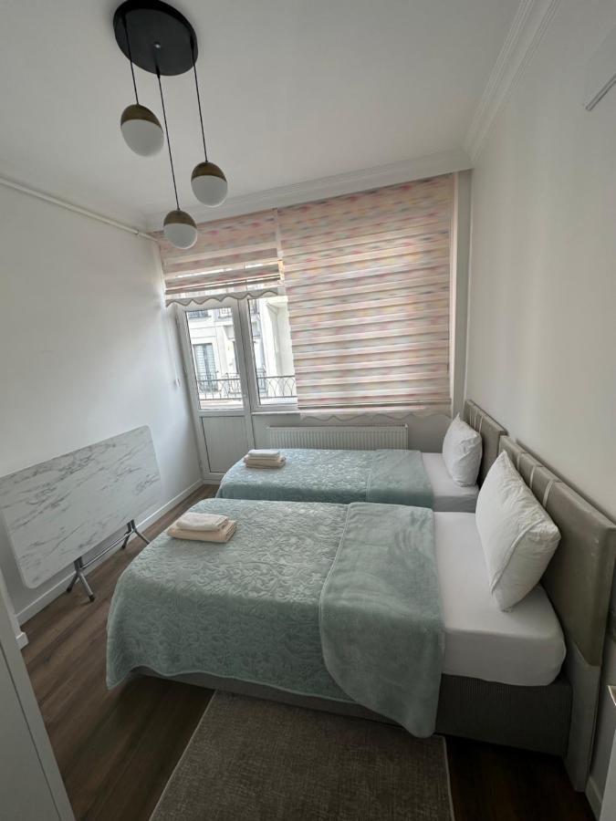 Center Of In Besiktas 2 1 With 2 Bathroom And 3 Air Conditioner Daire *